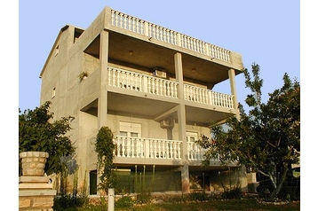 Chorwacja Privát Trogir, Zewnątrz
